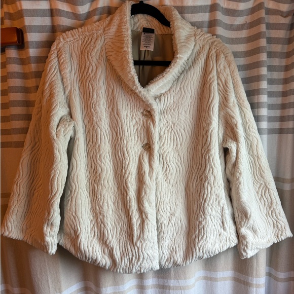 Patagonia faux fur pilage jacket size xl. - Picture 1 of 4